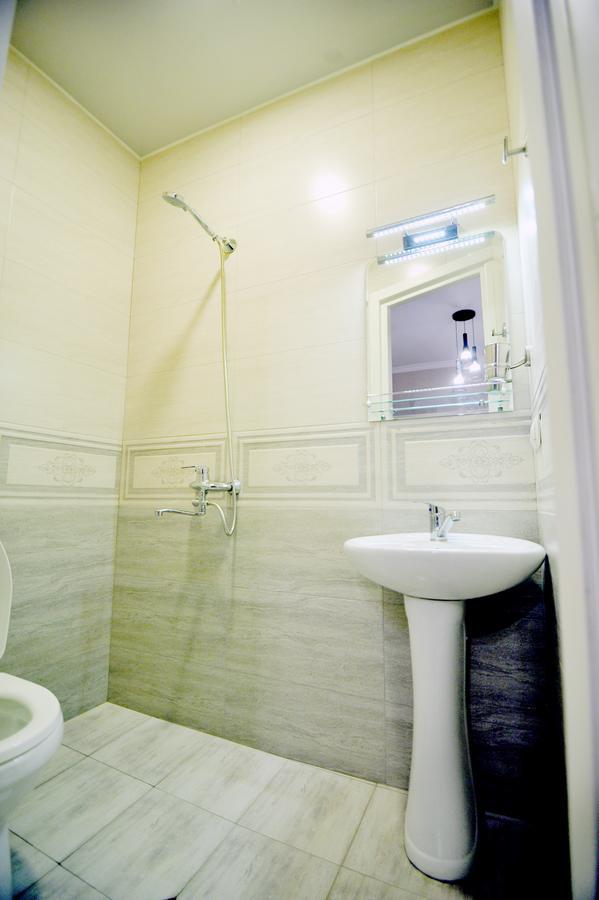 Old Arsena Apartments تبليسي المظهر الخارجي الصورة