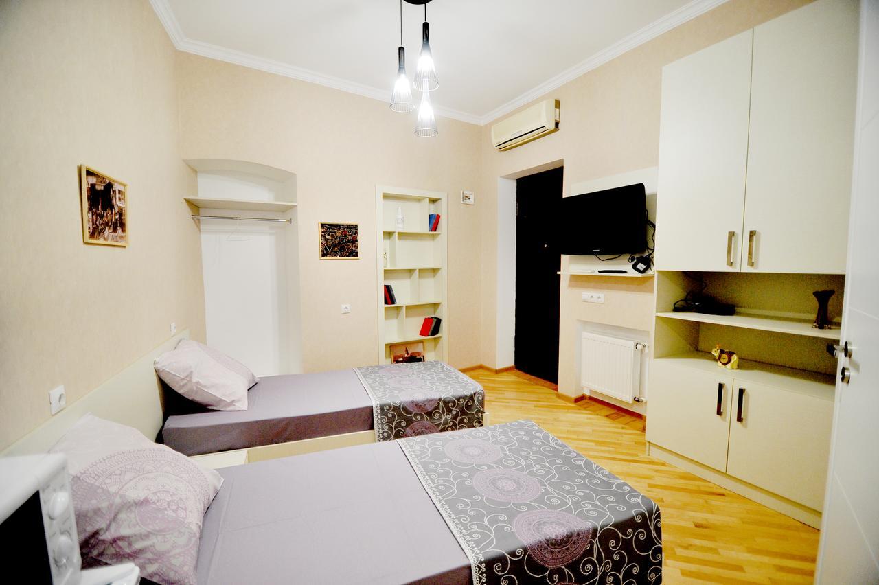 Old Arsena Apartments تبليسي المظهر الخارجي الصورة